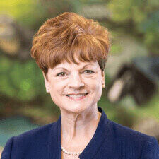 Suzanne Norris